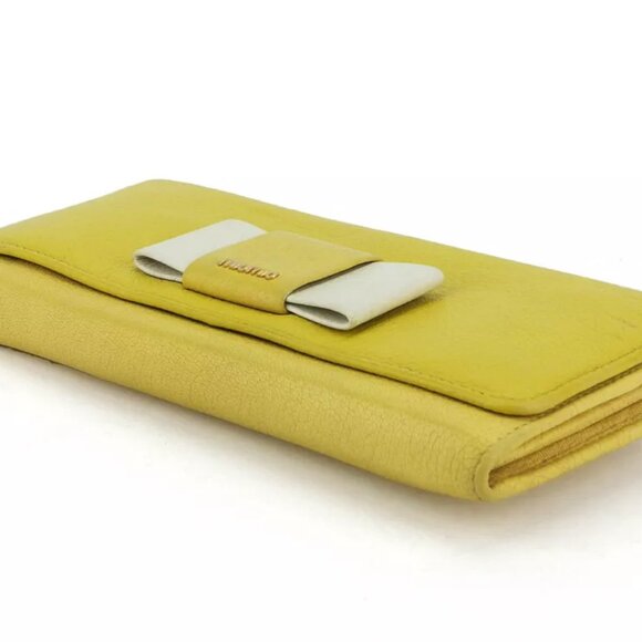 miu miu wallet ribbon white leather Authentic used - Picture 3 of 9